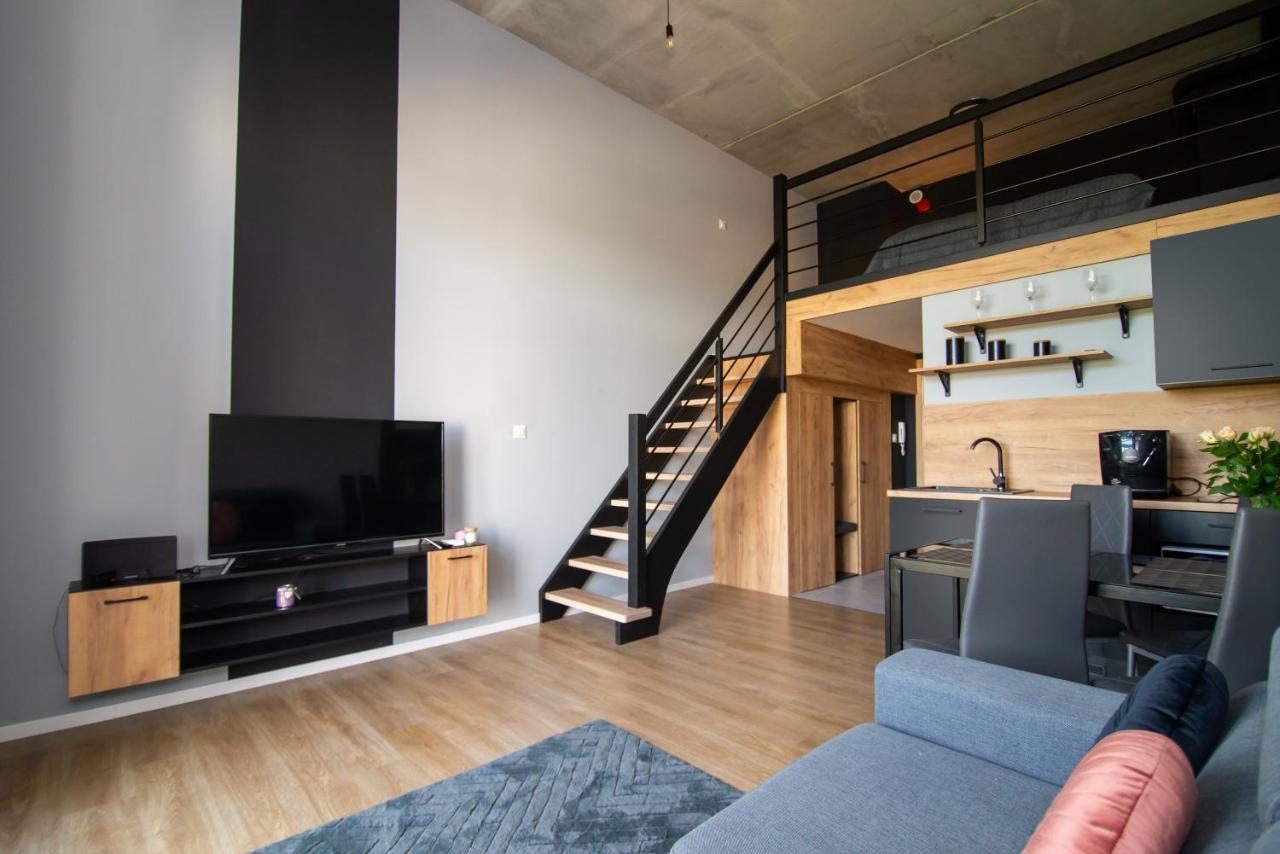 Studia Przy Lotnisku Od Wroclawapartament-Pl — Photos 3
